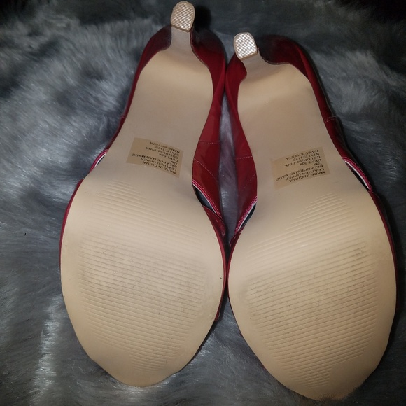 Pink heels - Picture 3 of 4